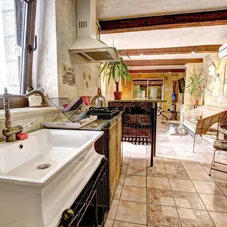 Jungle - дом-сказка у моря Apartment Odesa
